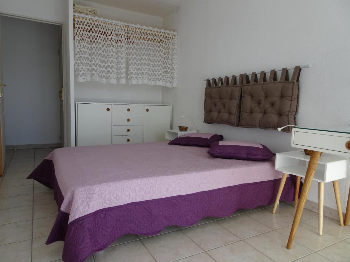 Les Manades Apartment Aigues-Mortes Exterior photo